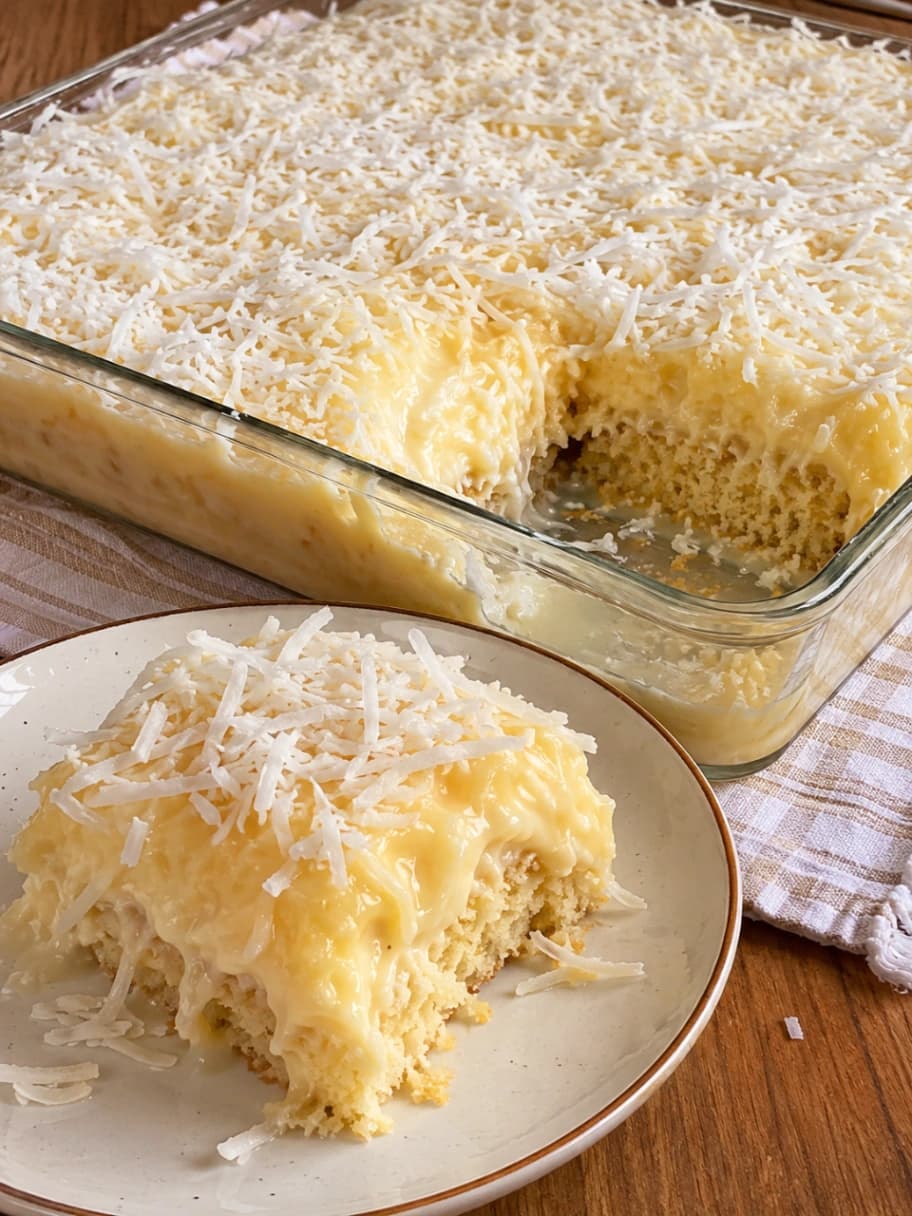 Sobremesa de Abacaxi com Coco